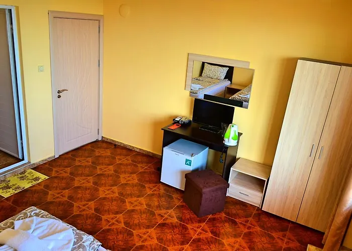 Πανσιόν Joro 4*